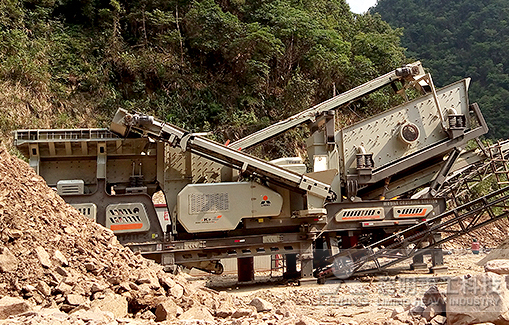 安徽時(shí)產(chǎn)200噸河卵石制砂線生產(chǎn)現(xiàn)場(chǎng) 時(shí)產(chǎn)100噸石灰石移動(dòng)破碎站