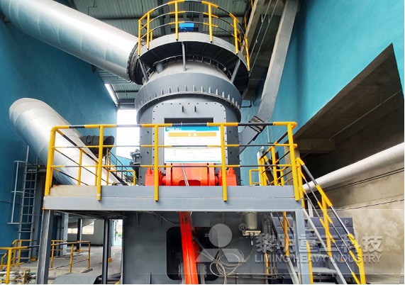 安徽客戶鵝卵石破碎生產(chǎn)線安裝中 時(shí)產(chǎn)30噸潔凈煤磨粉生產(chǎn)線